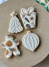 Load image into Gallery viewer, Vintage Charm
